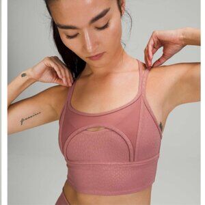 Lululemon Nulu™ and Mesh Yoga Bra *Light Support, A/B Cups
